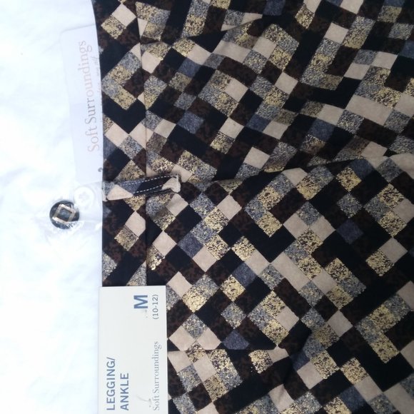 Soft Surroundings Ankle Legging Mosaic Print Size M (10-12) NWT - Picture 4 of 6